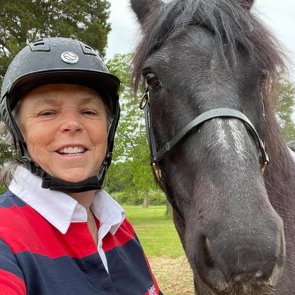 Meet your Posher, Robin - Picture 1 of 1